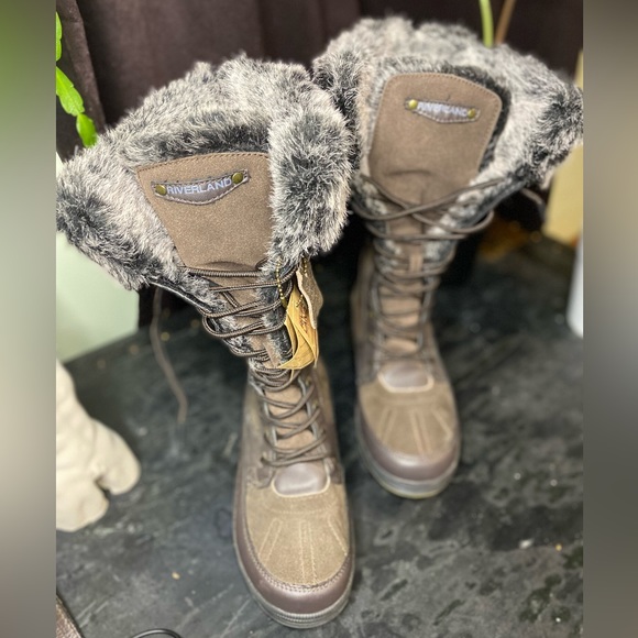 Riverland Boots|size 7|Waterproof|Leather upper|Superior insulated 3M brand| - Picture 10 of 10